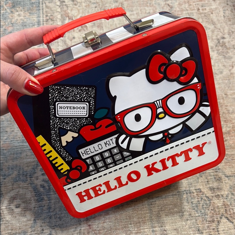 Hello Kitty Vintage Metal Lunchbox